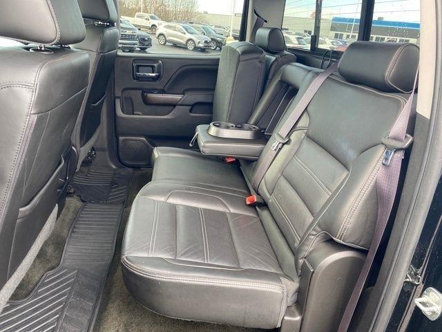 GMC Sierra 1500 Denali Crew Cab Long Box 4WD 2017