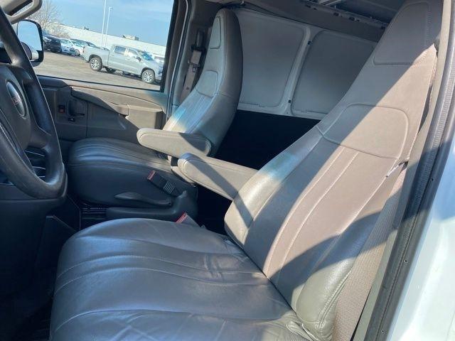 GMC Savana G2500 Extended Cargo 2024