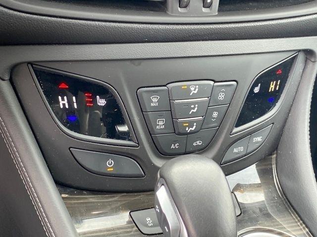 Buick Envision Essense AWD 2019