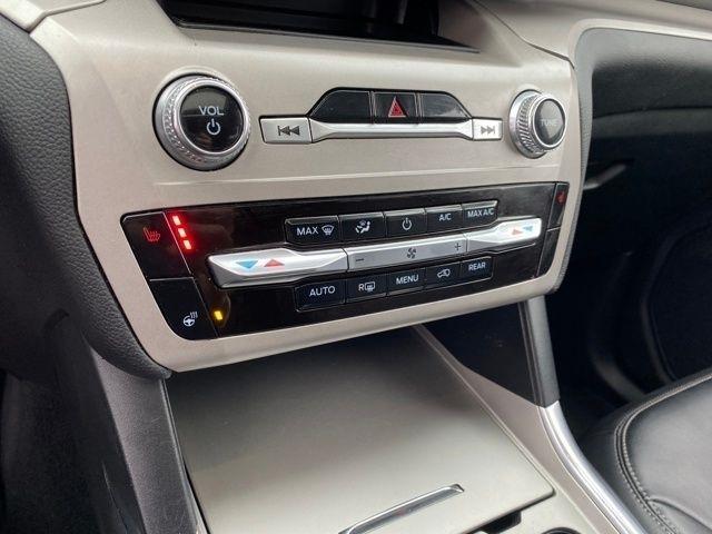 Ford Explorer XLT AWD 2023