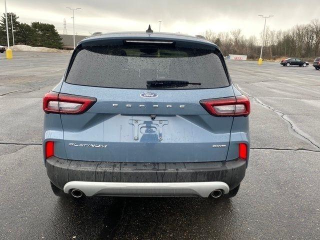 Ford Escape Platinum AWD 2023