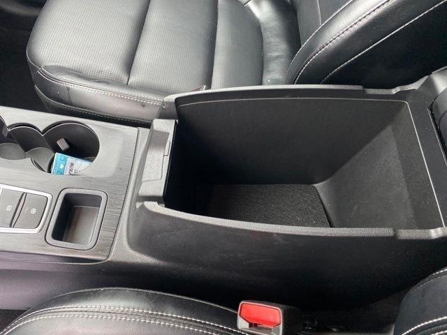 Ford Escape Platinum AWD 2023