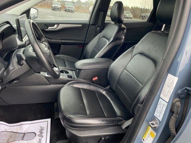 Ford Escape Platinum AWD 2023