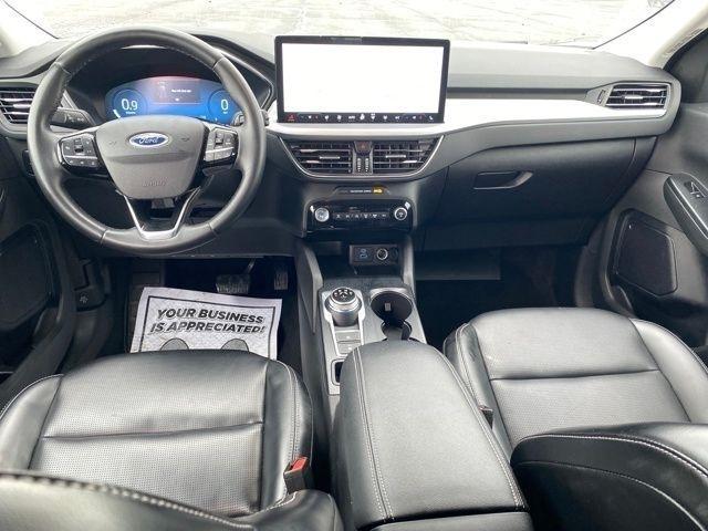 Ford Escape Platinum AWD 2023