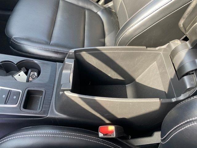 Ford Escape Platinum AWD 2024