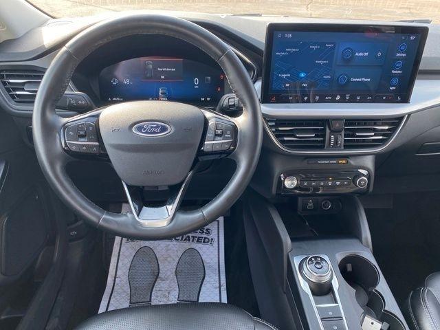 Ford Escape Platinum AWD 2024