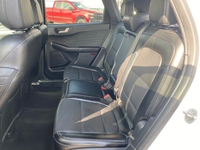 Ford Escape Platinum AWD 2024