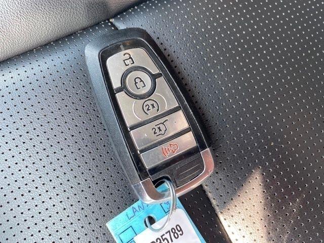 Ford Escape Platinum AWD 2024