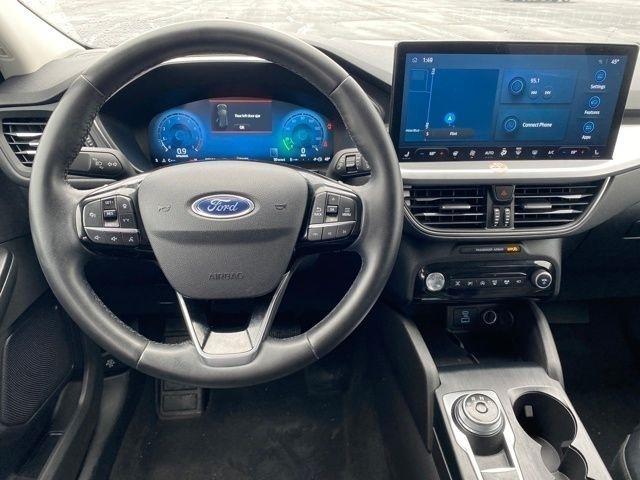 Ford Escape Platinum AWD 2023
