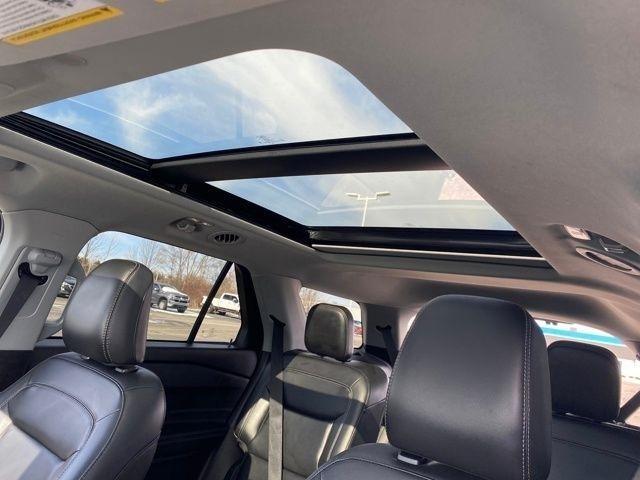 Ford Explorer XLT AWD 2023