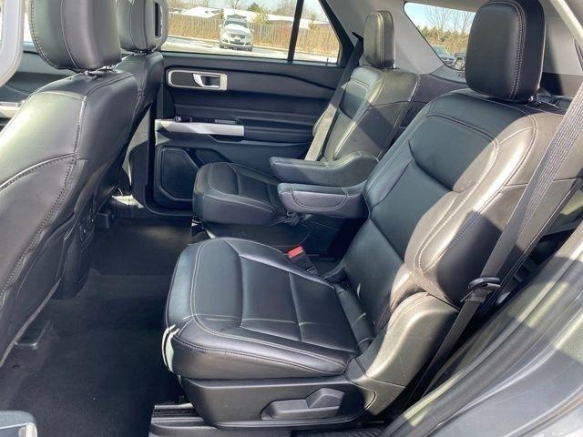 Ford Explorer XLT AWD 2023