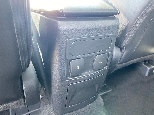 Ford Explorer XLT AWD 2023