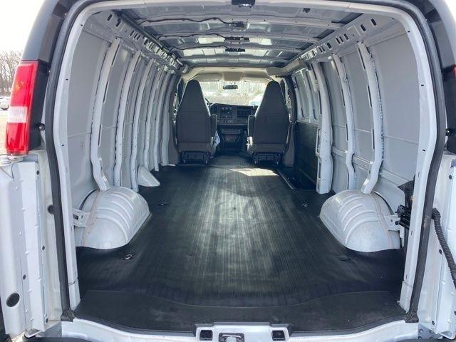 GMC Savana G2500 Extended Cargo 2024