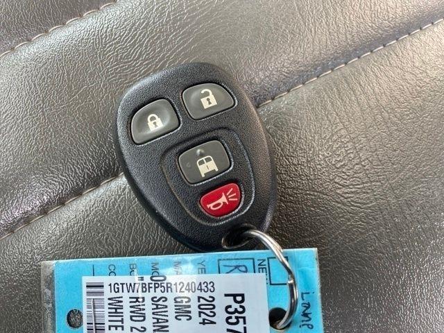 GMC Savana G2500 Extended Cargo 2024