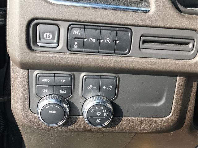 GMC Yukon SLT 4WD 2024