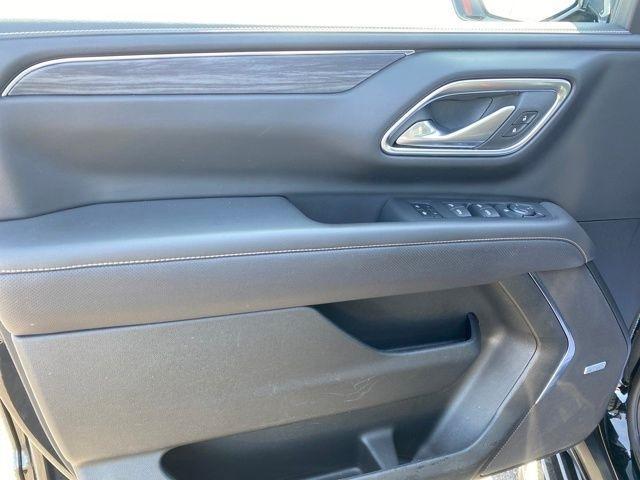 GMC Yukon SLT 4WD 2024