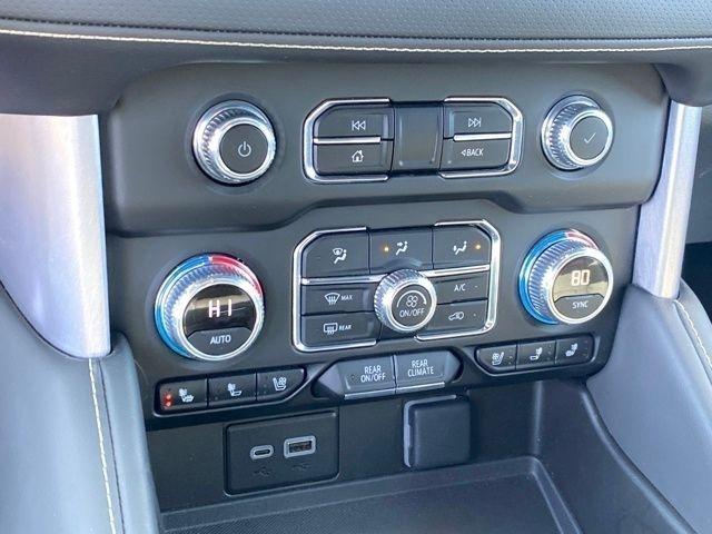 GMC Yukon SLT 4WD 2024