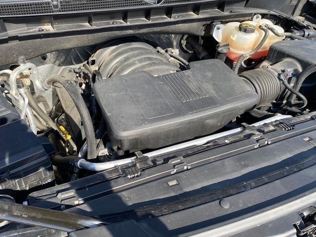 GMC Yukon SLT 4WD 2024