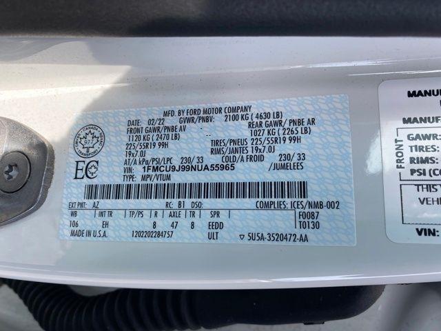 Ford Escape Titanium 4WD 2022