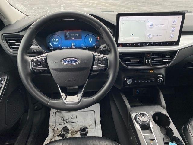 Ford Escape Platinum AWD 2023