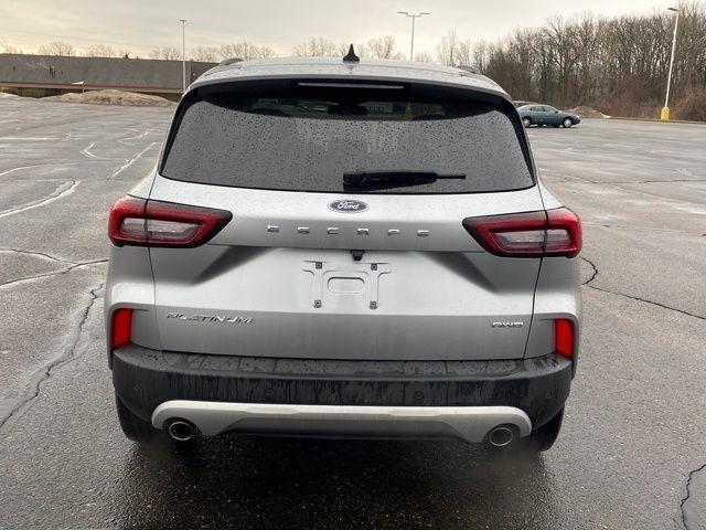 Ford Escape Platinum AWD 2023