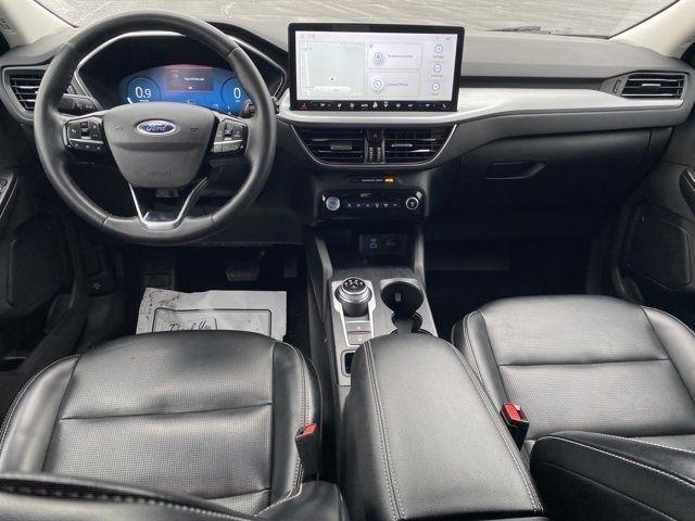 Ford Escape Platinum AWD 2023