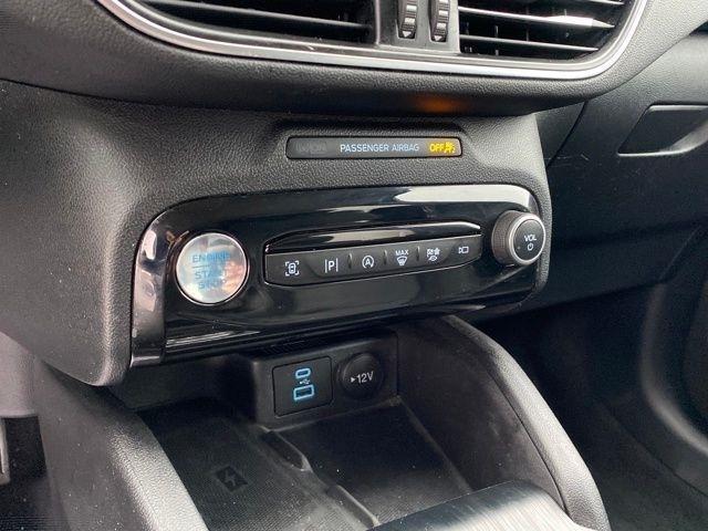 Ford Escape Platinum AWD 2023