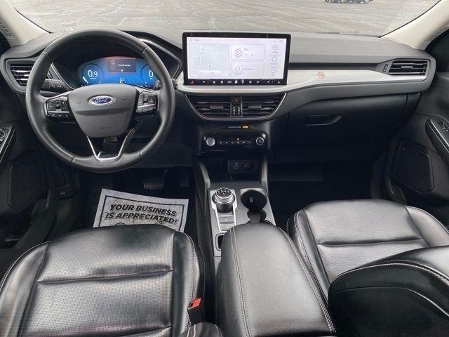 Ford Escape Platinum AWD 2023