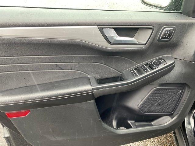 Ford Escape Platinum AWD 2023