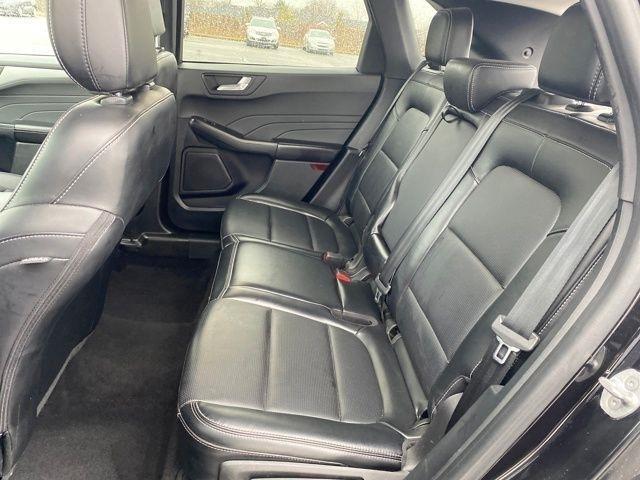 Ford Escape Platinum AWD 2023