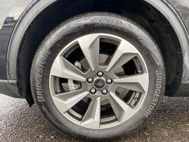 Ford Escape Platinum AWD 2023