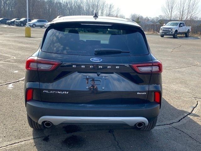 Ford Escape Platinum AWD 2023