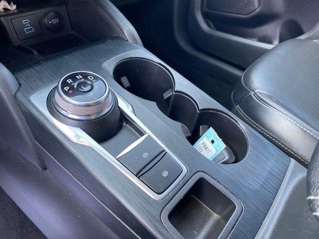 Ford Escape Platinum AWD 2023