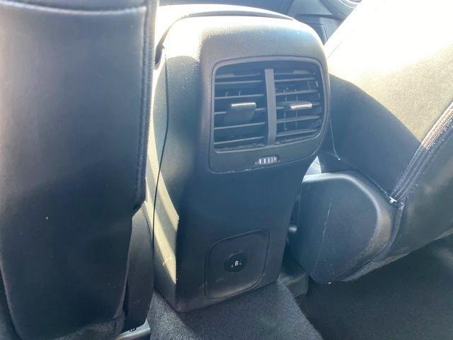 Ford Escape Platinum AWD 2023