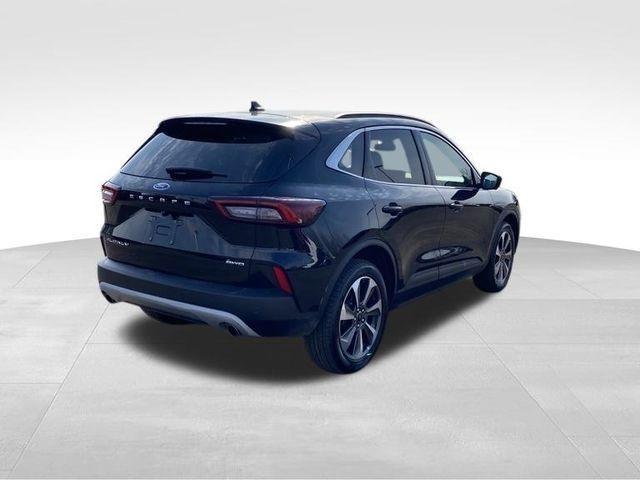 Ford Escape Platinum AWD 2023