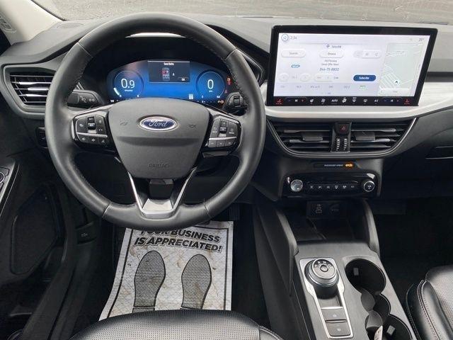 Ford Escape Platinum AWD 2024