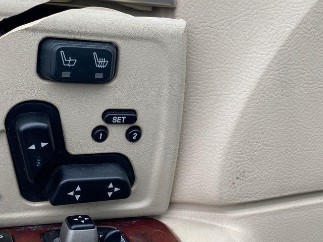 Lincoln Town Car Ultimate 2004