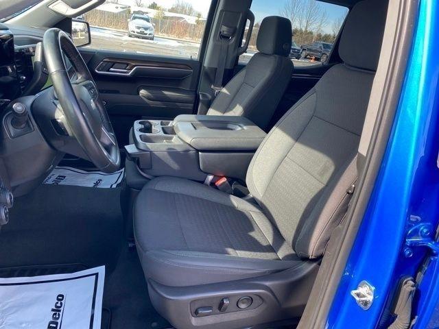 Chevrolet Silverado 1500 LT Crew Cab 4WD 2025