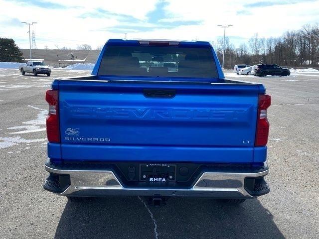 Chevrolet Silverado 1500 LT Crew Cab 4WD 2025