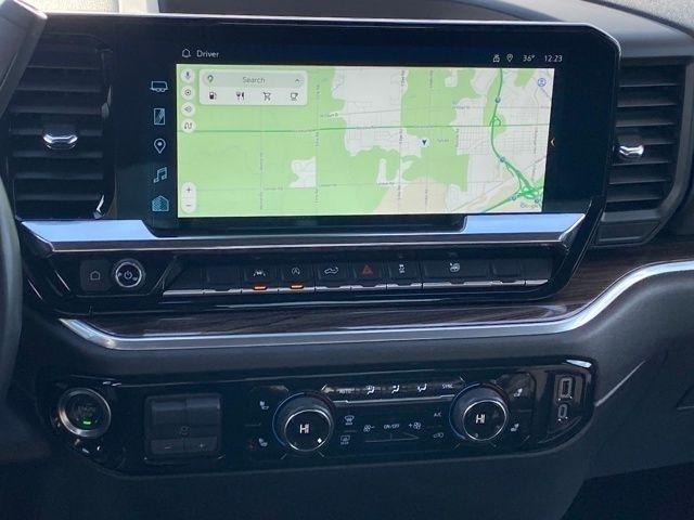 Chevrolet Silverado 1500 LT Crew Cab 4WD 2025