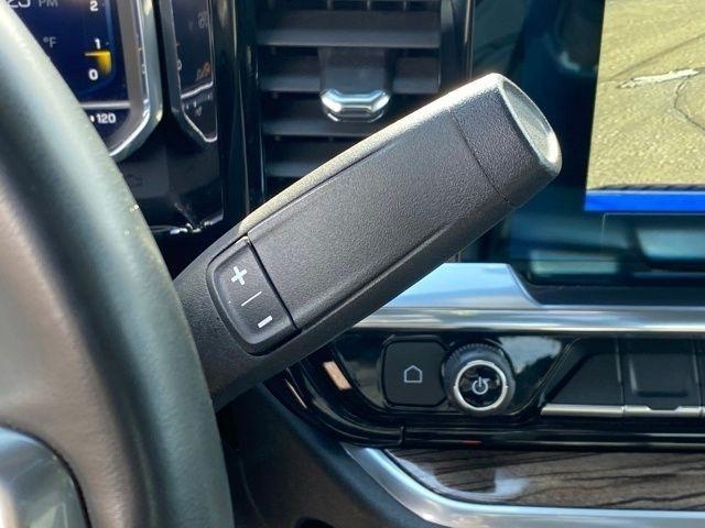 Chevrolet Silverado 1500 LT Crew Cab 4WD 2025