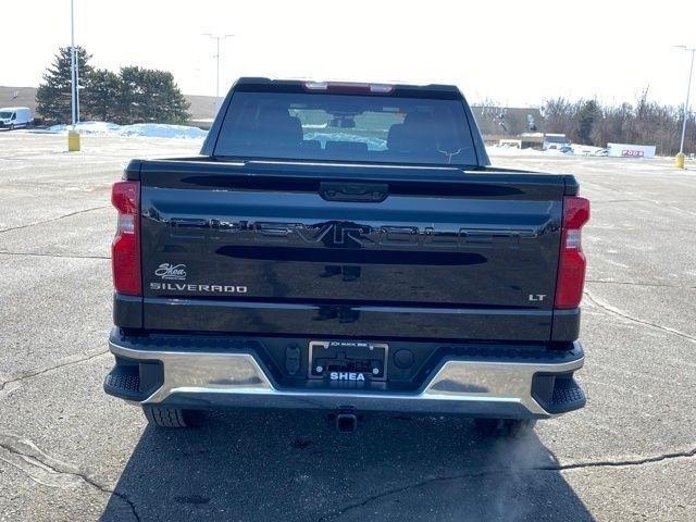 Chevrolet Silverado 1500 LT Crew Cab 4WD 2025