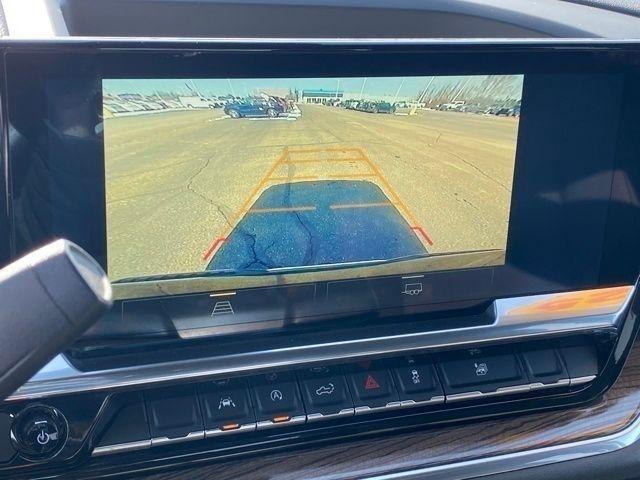 Chevrolet Silverado 1500 LT Crew Cab 4WD 2025