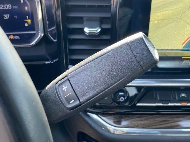 Chevrolet Silverado 1500 LT Crew Cab 4WD 2025