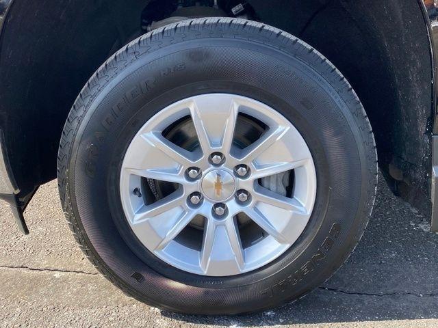 Chevrolet Silverado 1500 LT Crew Cab 4WD 2025