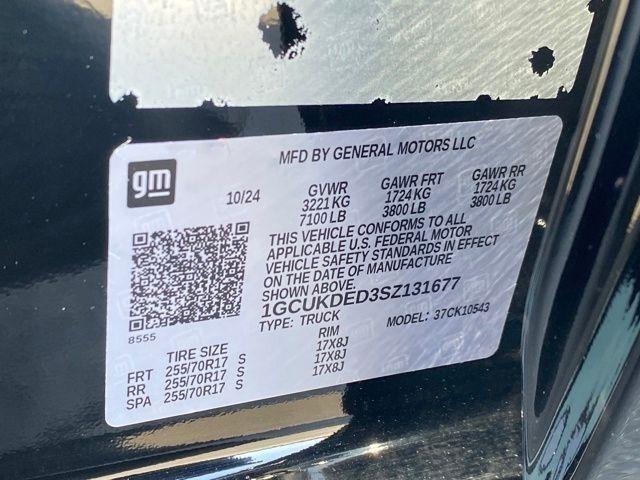 Chevrolet Silverado 1500 LT Crew Cab 4WD 2025