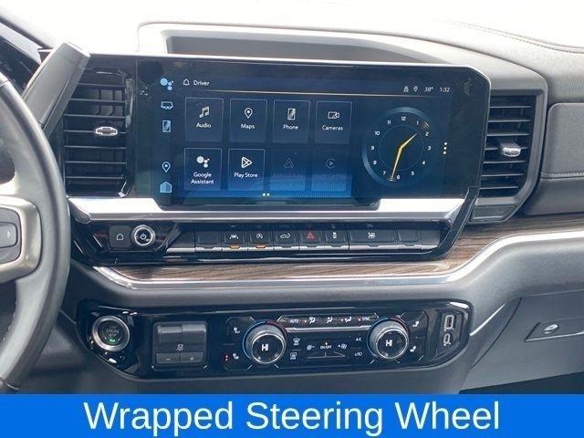 Chevrolet Silverado 1500 LT Crew Cab 4WD 2025