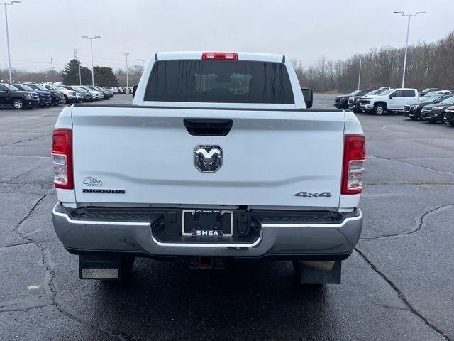 RAM 2500 Tradesman Crew Cab SWB 4WD 2024