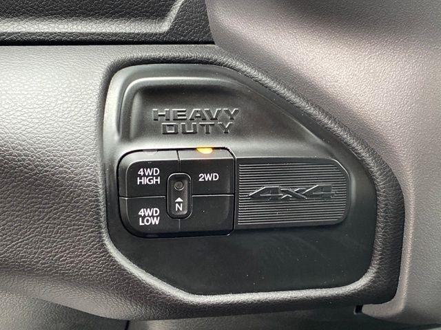 RAM 2500 Tradesman Crew Cab SWB 4WD 2024