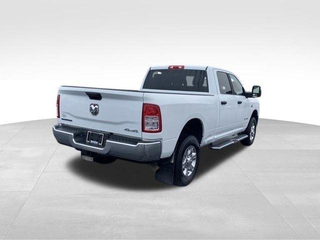 RAM 2500 Tradesman Crew Cab SWB 4WD 2024